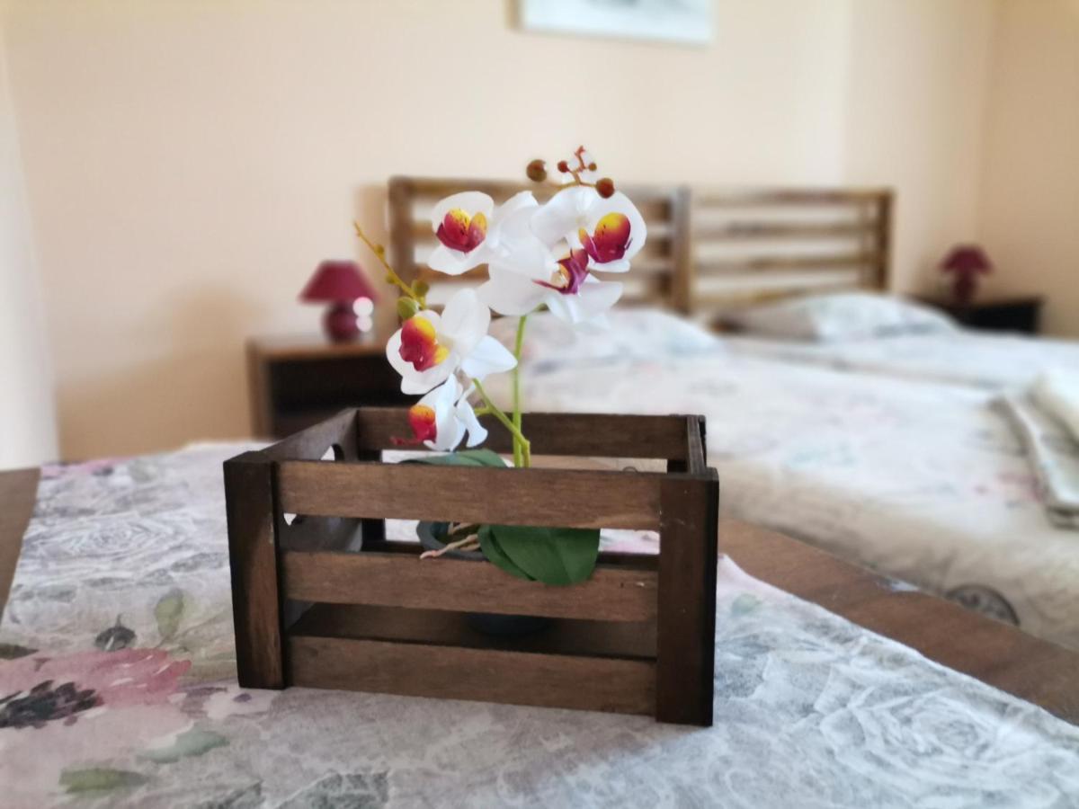 Guest House 51 คราเนโว ภายนอก รูปภาพ