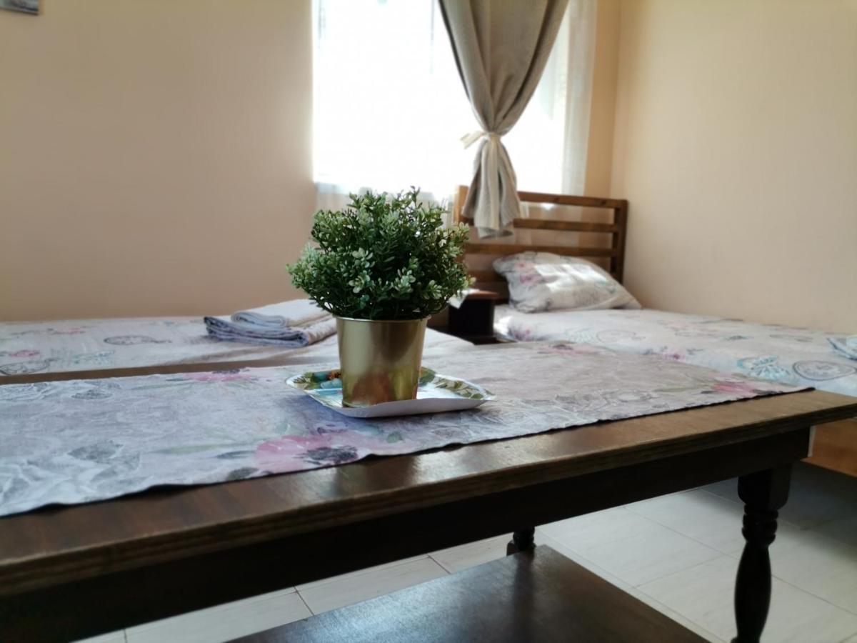 Guest House 51 คราเนโว ภายนอก รูปภาพ